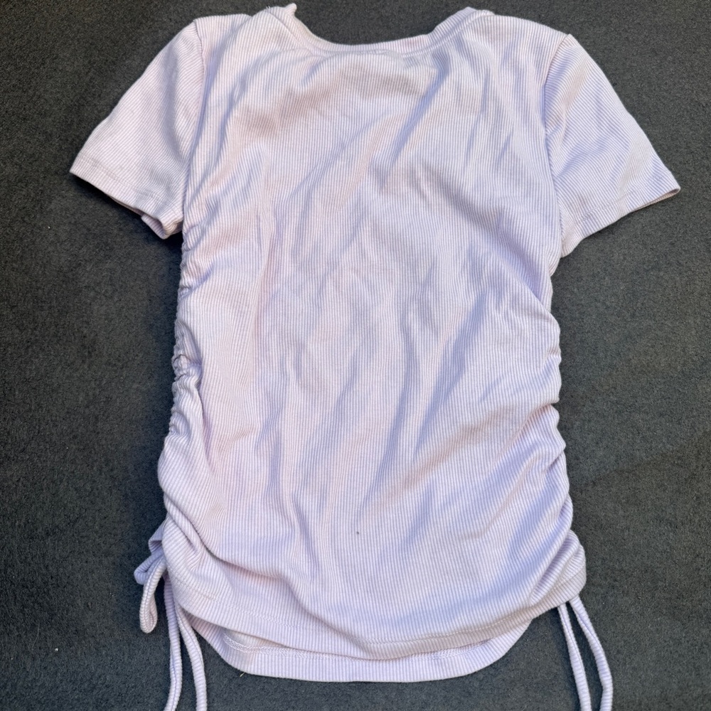 teens Lilac Side-Ruched Short Sleeve Top size m medium ribbed solid A5 - Picture 4 of 4